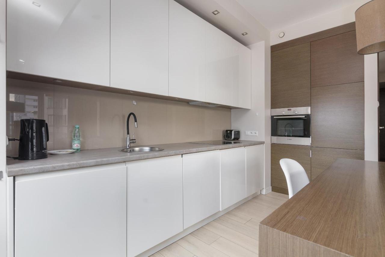 Grzybowska Platinum Apartment Tower A Варшава Экстерьер фото