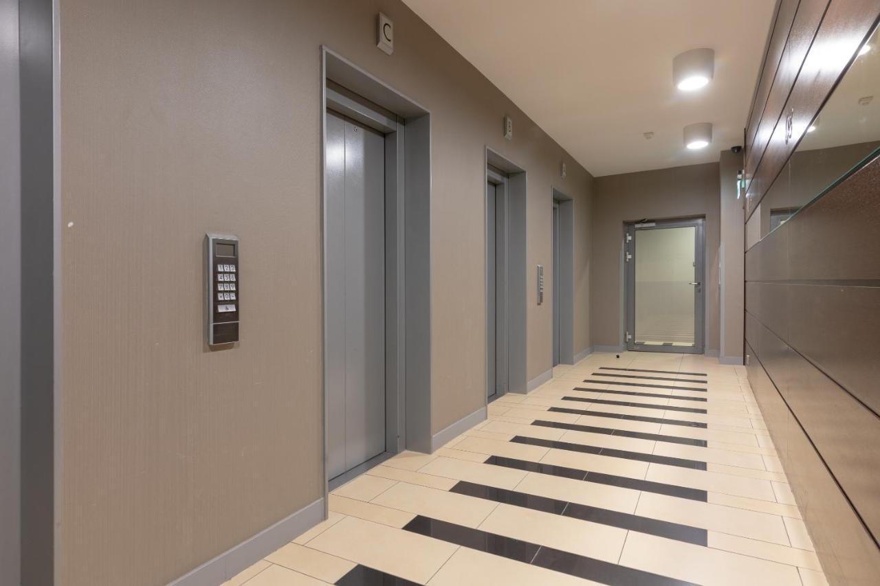 Grzybowska Platinum Apartment Tower A Варшава Экстерьер фото